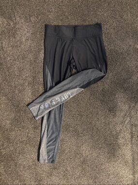 PINK Victoria's Secret Black Athletic Leggings with Gray Side Panel